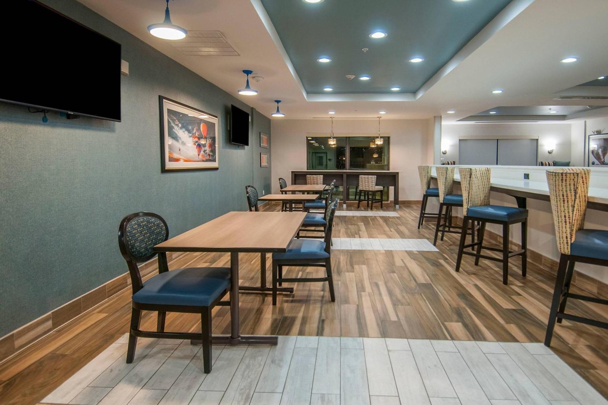 Towneplace By Marriott Riverfront 3*
