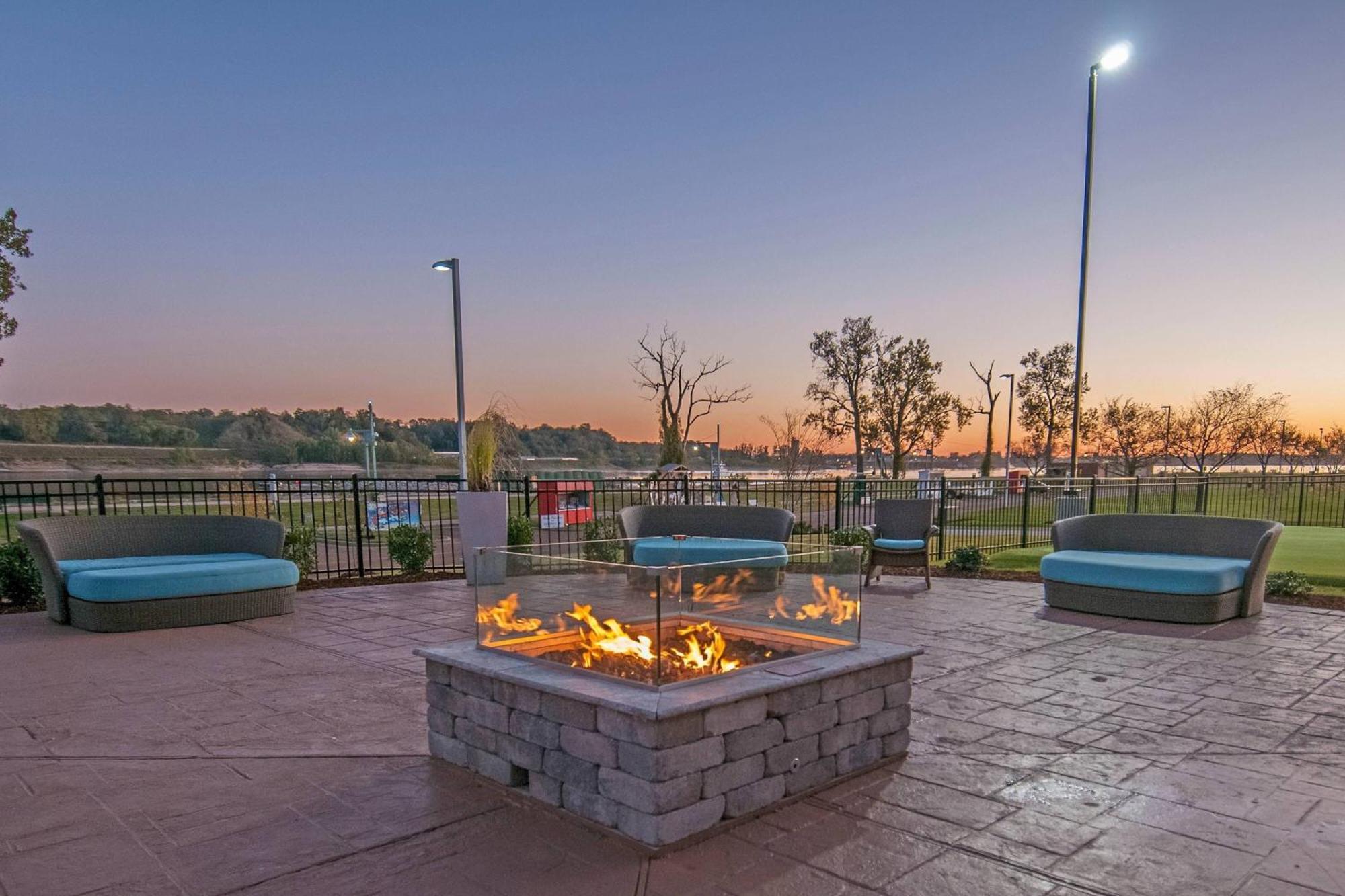 Hotel Towneplace By Marriott Riverfront