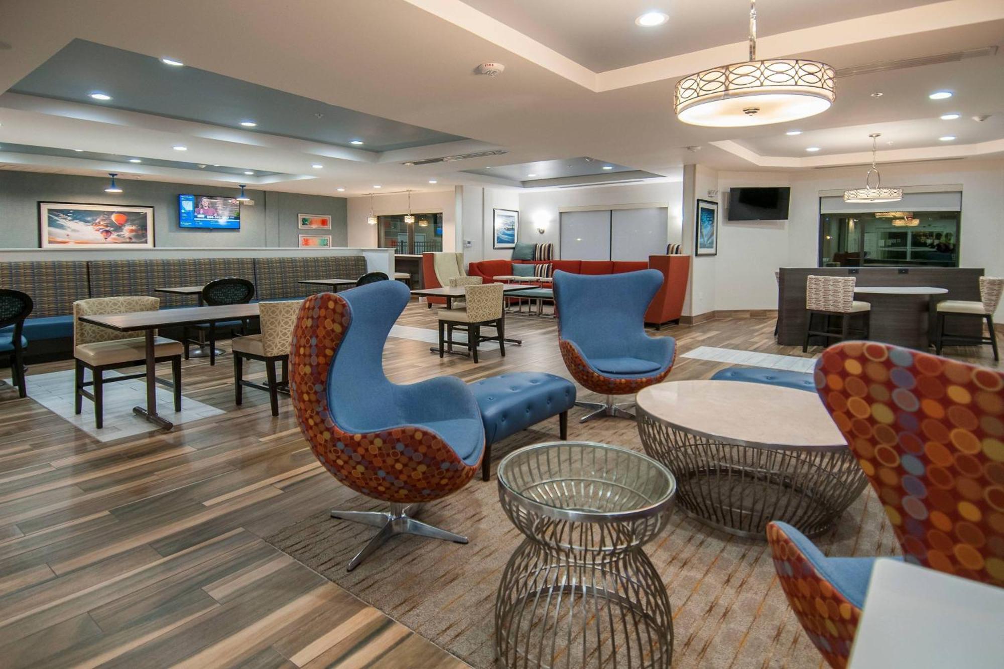 Towneplace By Marriott Riverfront